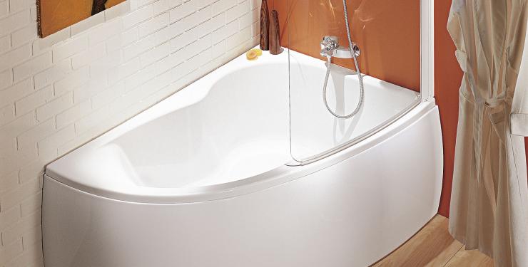 2022-comptoir-des-fers-optez-pour-une-baignoire-dans-une-petite-salle-de-bains